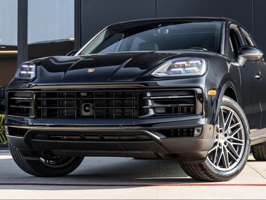 used 2025 Porsche Cayenne car, priced at $92,655