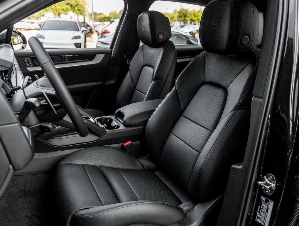 used 2025 Porsche Cayenne car, priced at $92,655