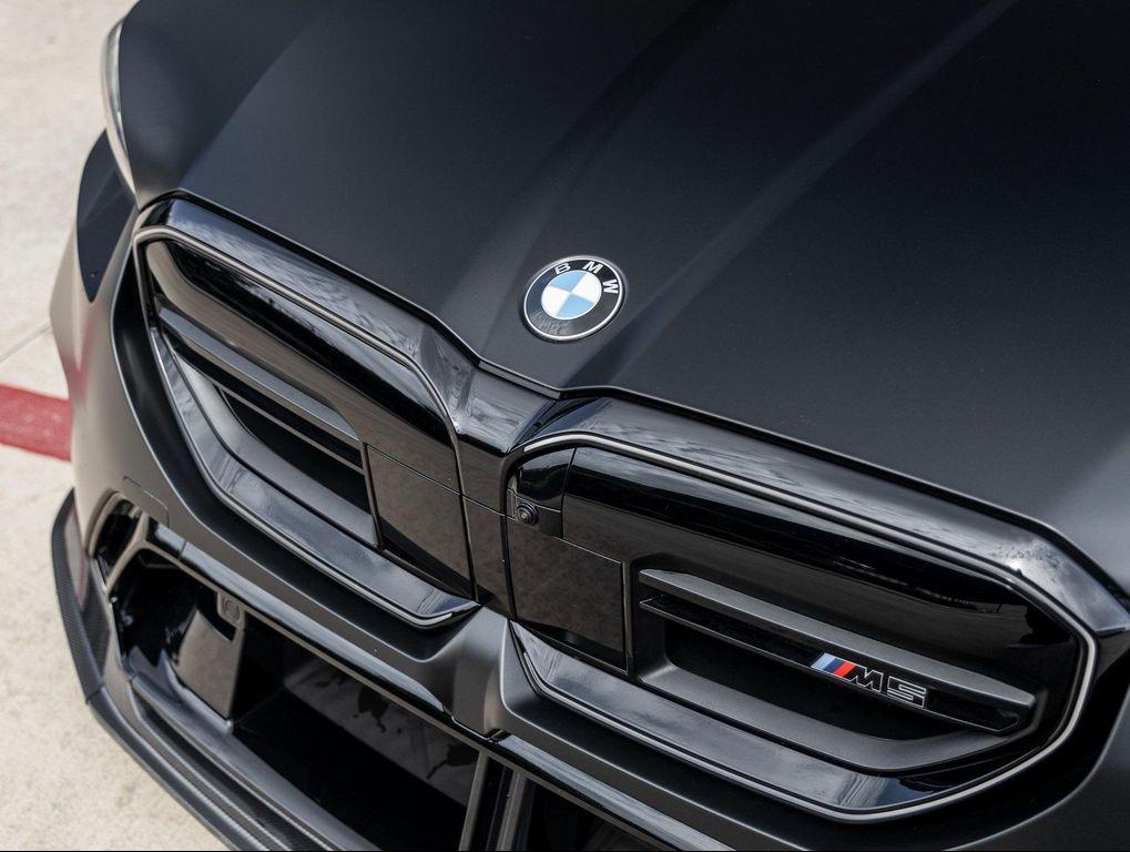 used 2025 BMW M5 car, priced at $114,891