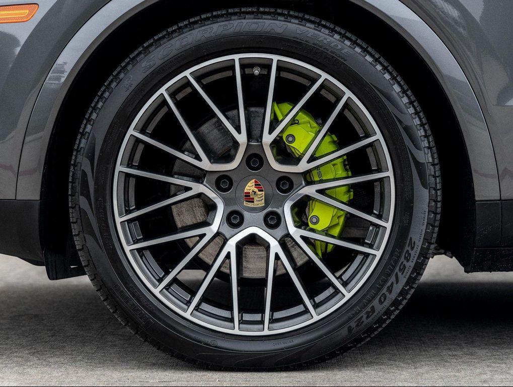 used 2023 Porsche Cayenne car, priced at $72,991