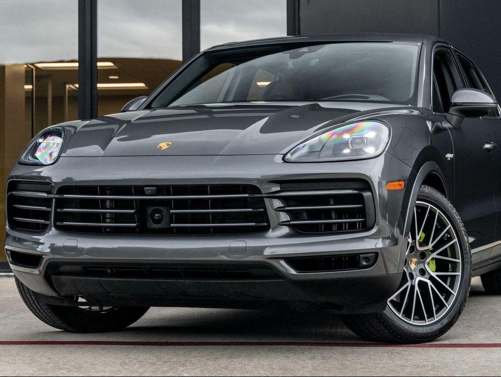 used 2023 Porsche Cayenne car, priced at $72,991