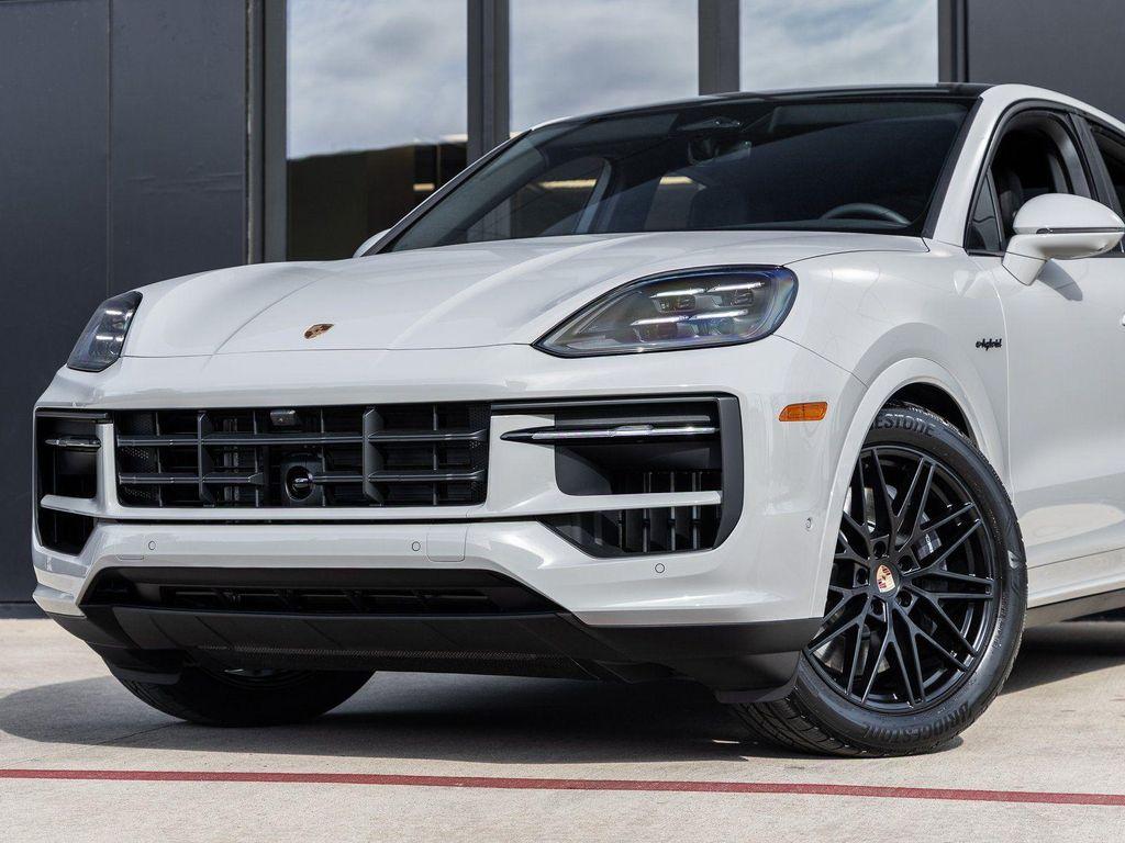 new 2026 Porsche Cayenne car, priced at $133,330