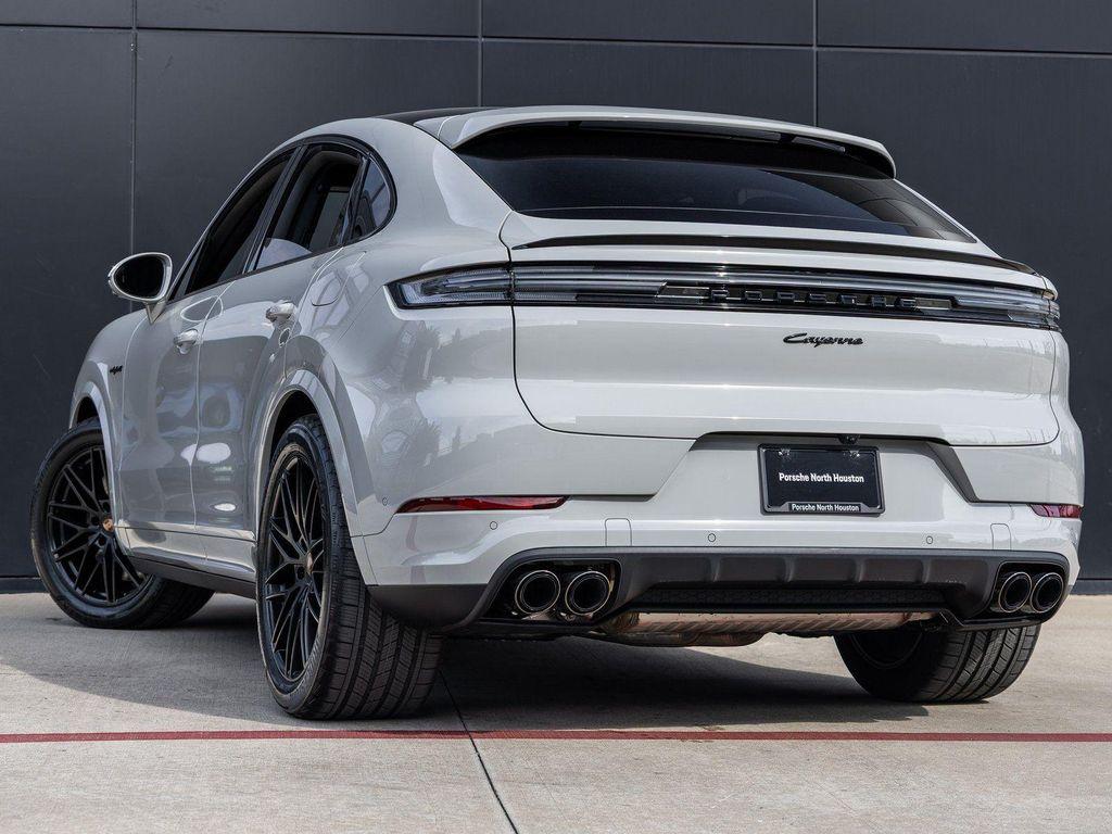 new 2026 Porsche Cayenne car, priced at $133,330