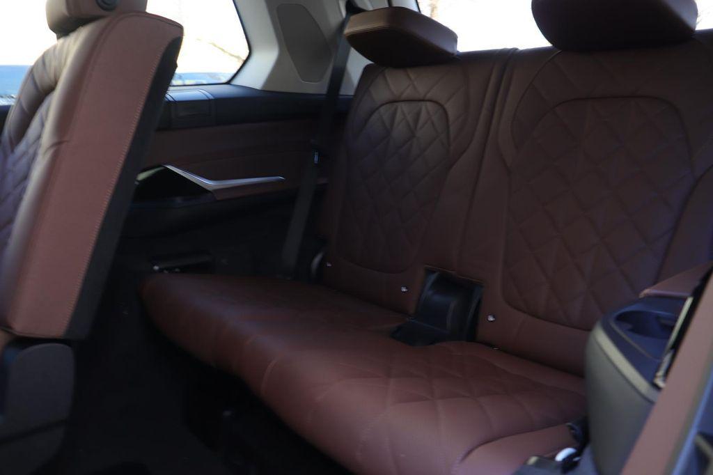 new 2026 BMW X7 car, priced at $94,820