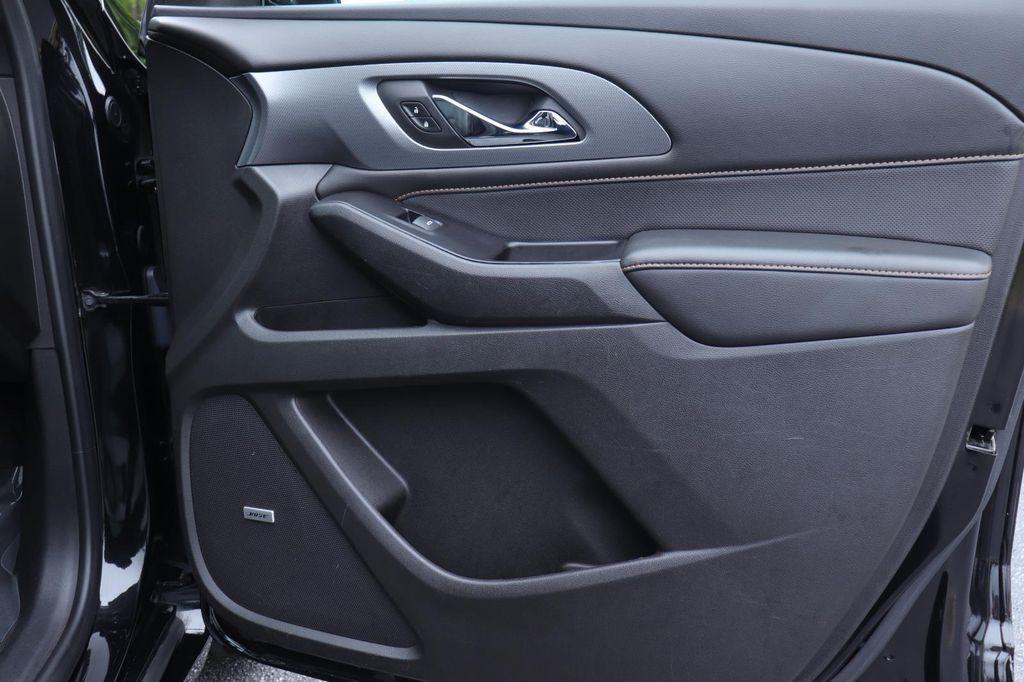 used 2019 Chevrolet Traverse car, priced at $17,792