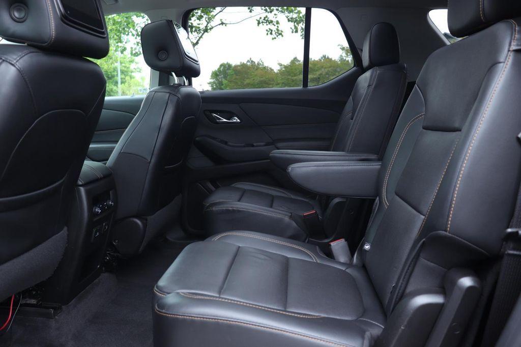 used 2019 Chevrolet Traverse car, priced at $17,792
