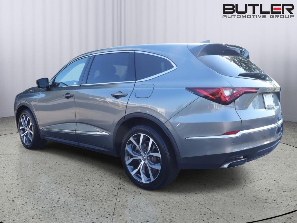 used 2024 Acura MDX car, priced at $43,443