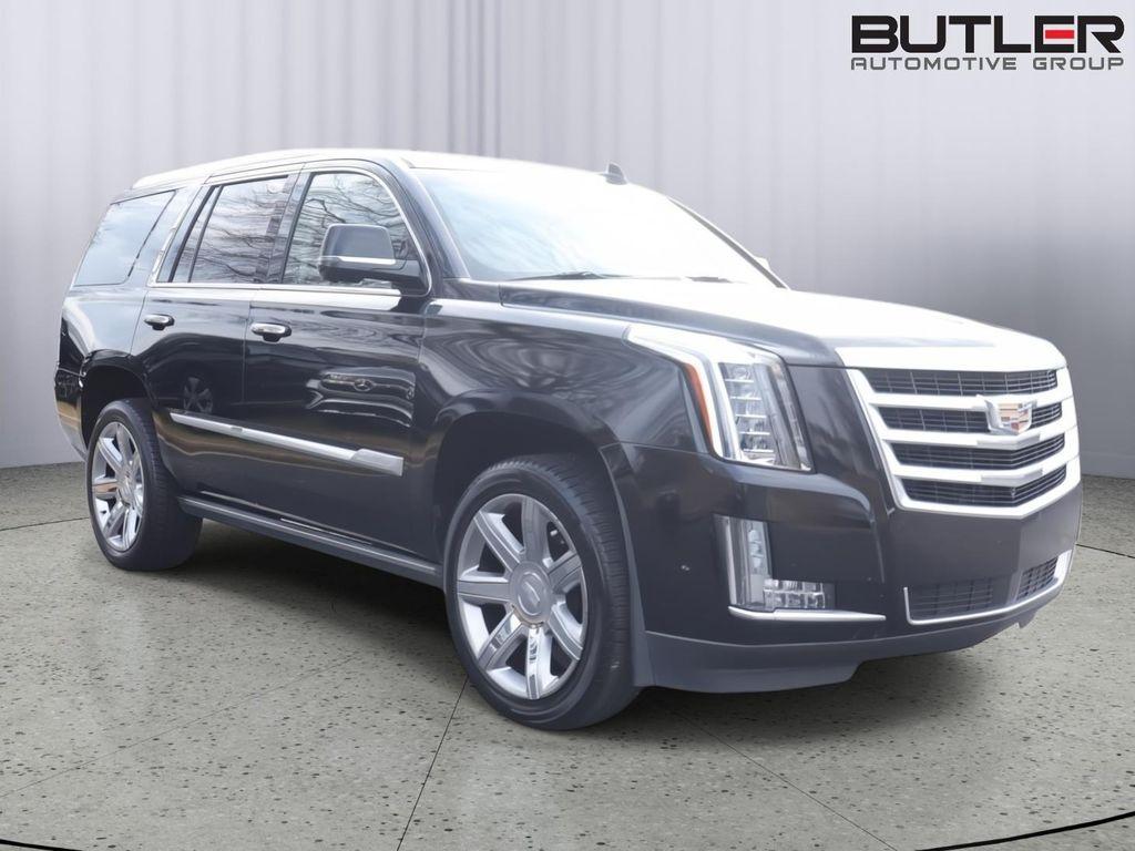 used 2020 Cadillac Escalade car, priced at $24,994