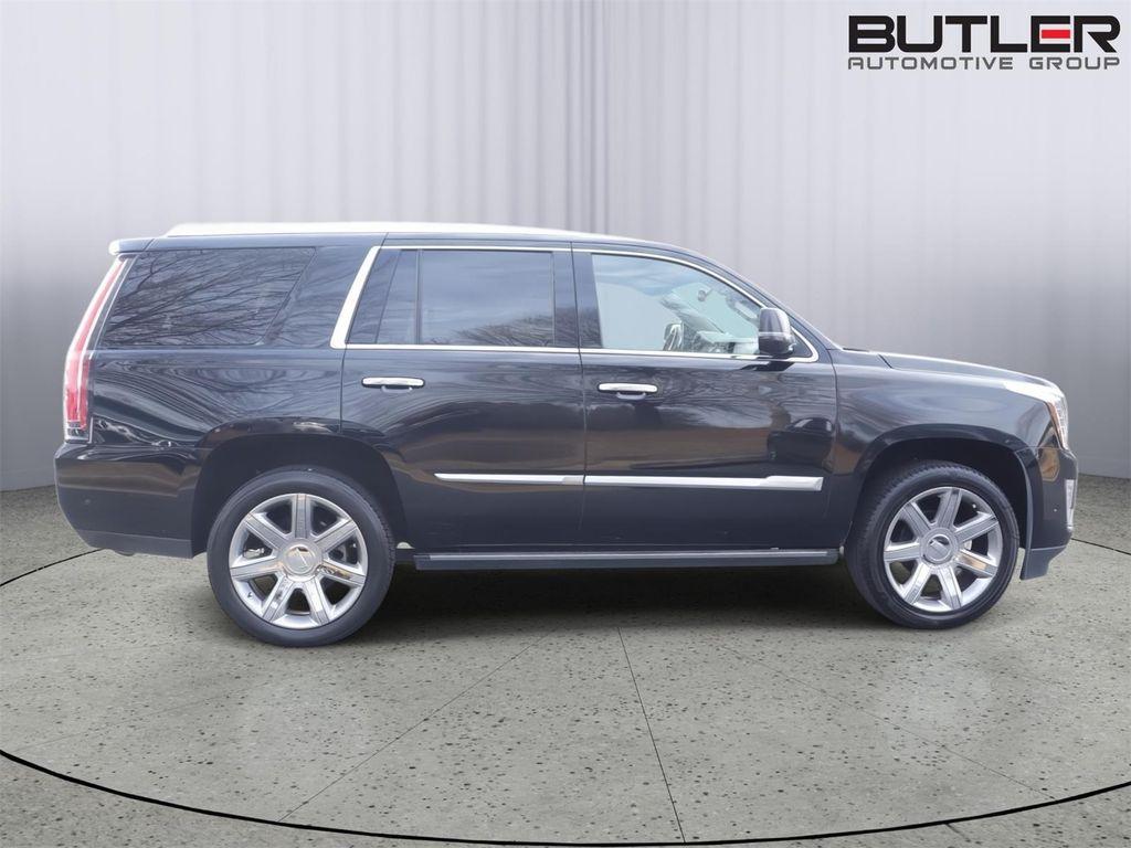 used 2020 Cadillac Escalade car, priced at $24,994