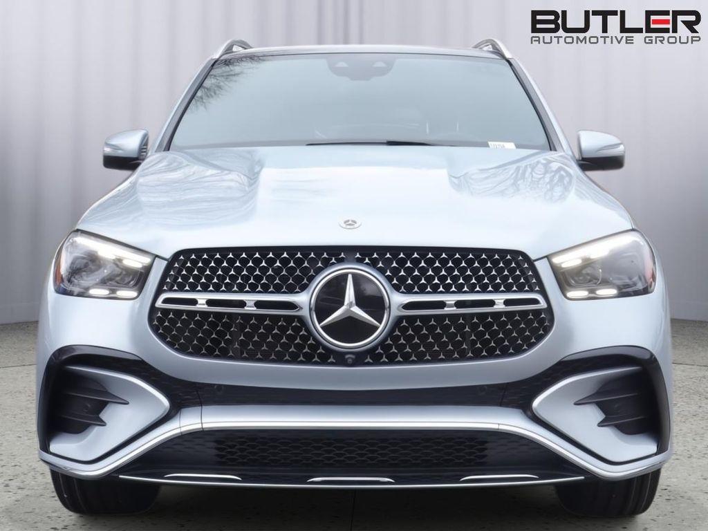 used 2024 Mercedes-Benz GLE 450 car, priced at $56,997