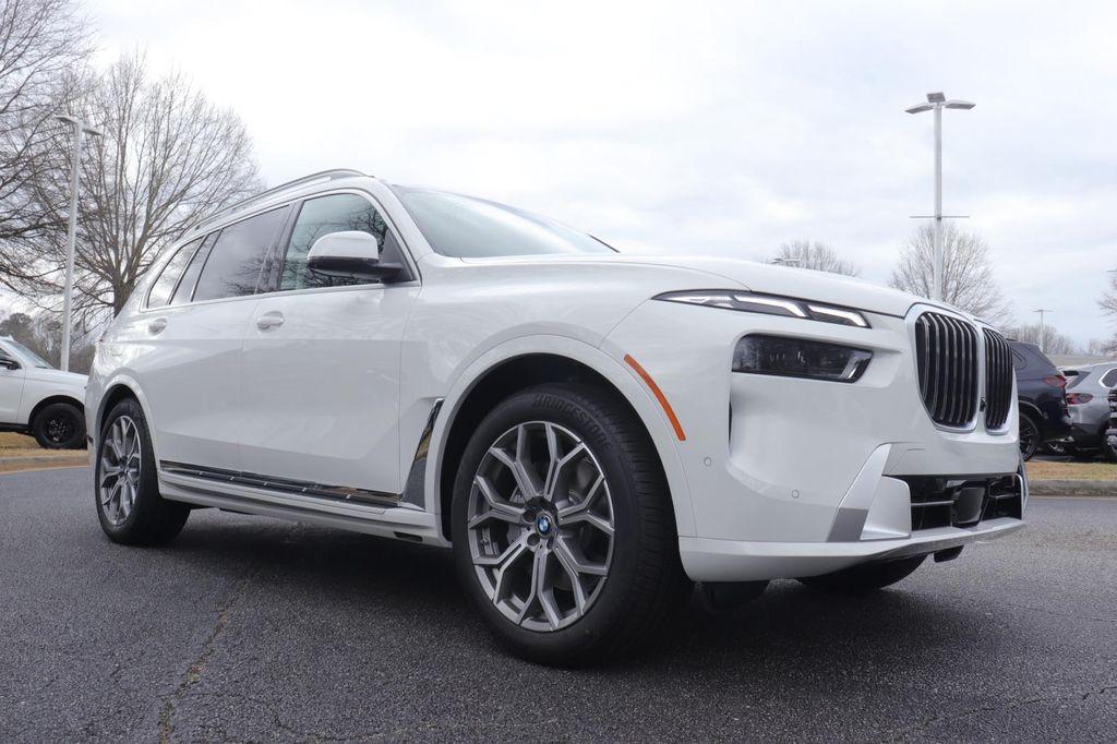 new 2026 BMW X7 car, priced at $96,325