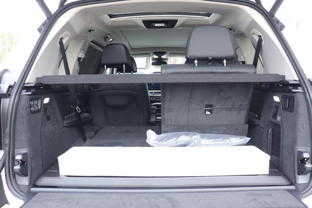 new 2026 BMW X7 car, priced at $96,325