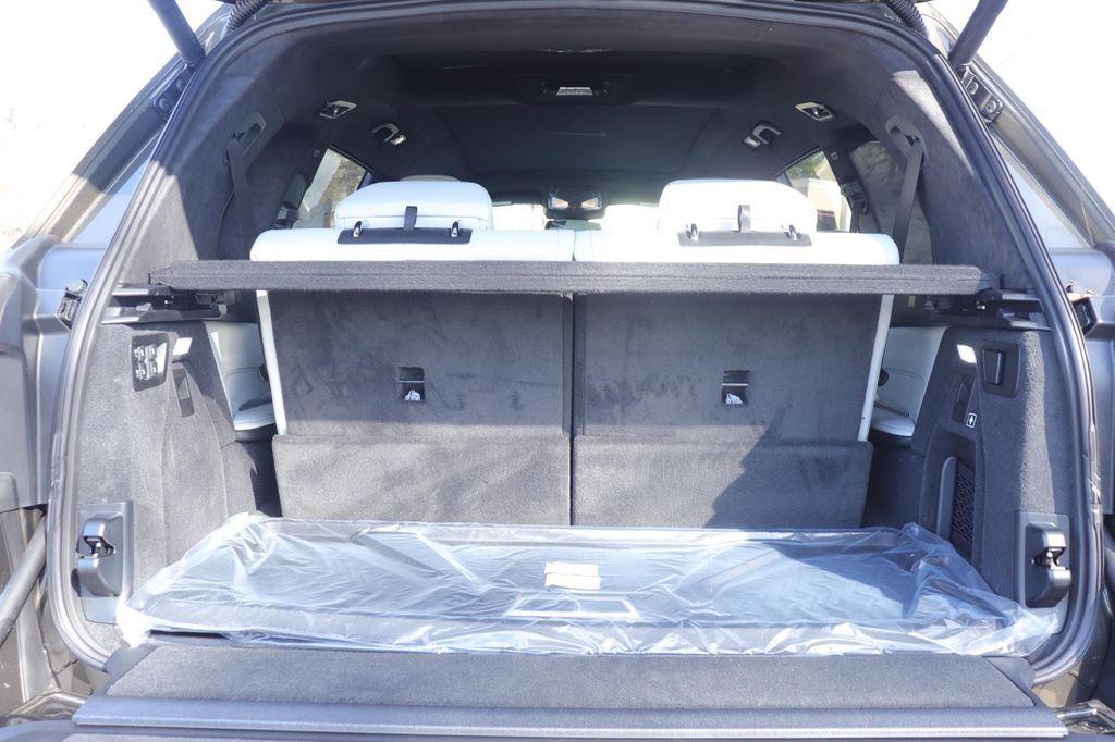 new 2026 BMW X7 car, priced at $95,035