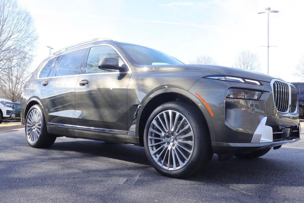 new 2026 BMW X7 car, priced at $95,035