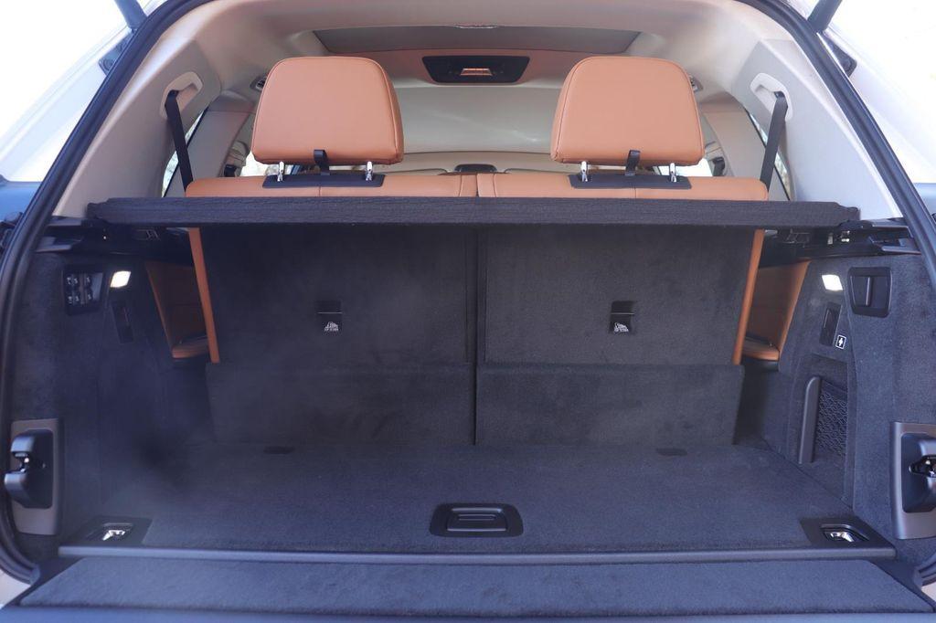 new 2026 BMW X7 car, priced at $93,625