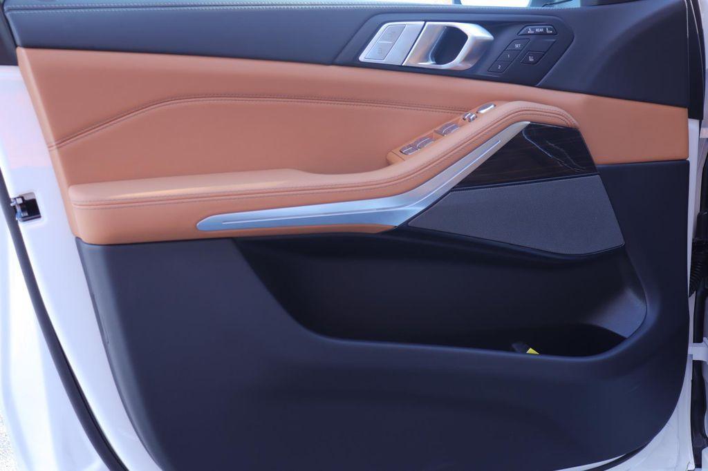 new 2026 BMW X7 car, priced at $93,625