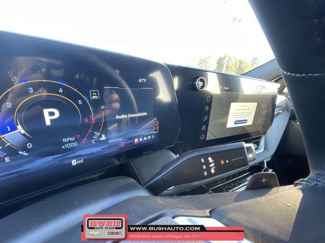 new 2026 Chevrolet Equinox car, priced at $29,195