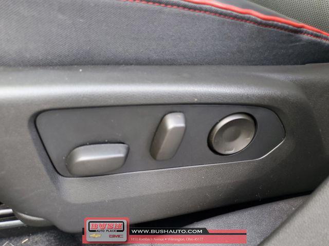 used 2022 Buick Envision car, priced at $21,000