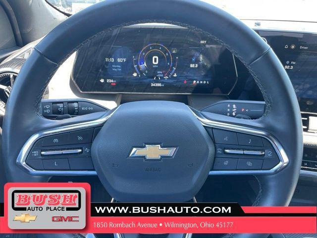 used 2025 Chevrolet Equinox car, priced at $25,000