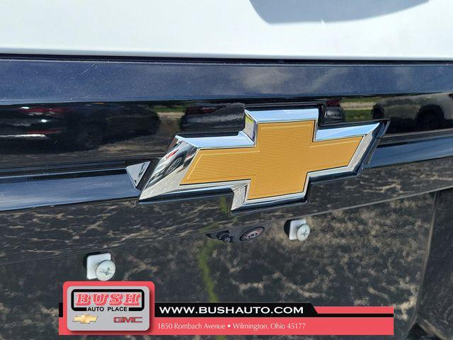 new 2026 Chevrolet Traverse car, priced at $43,693