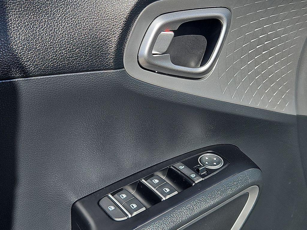new 2025 Kia Soul car, priced at $20,957