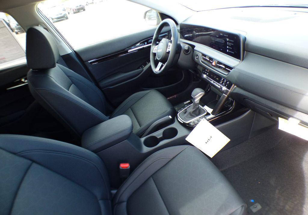 new 2026 Kia Seltos car, priced at $29,580