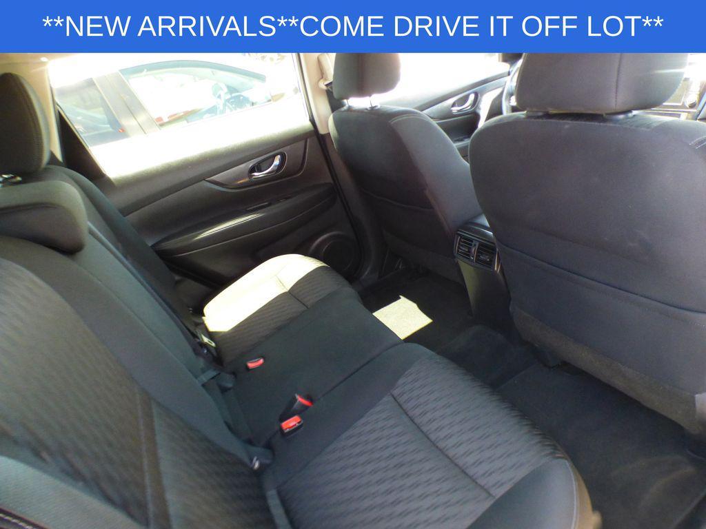 used 2020 Nissan Rogue car, priced at $17,889