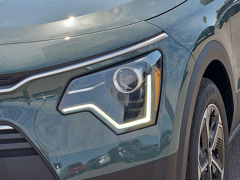 new 2026 Kia Niro car, priced at $29,795