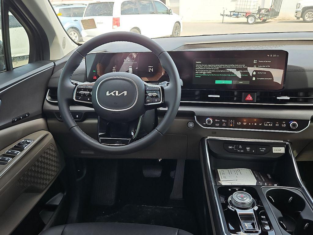 new 2026 Kia Carnival Hybrid car, priced at $46,085