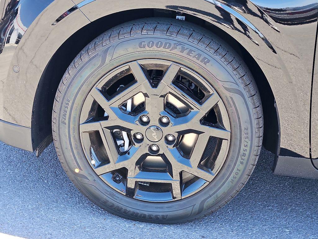 new 2026 Kia Carnival car, priced at $54,245