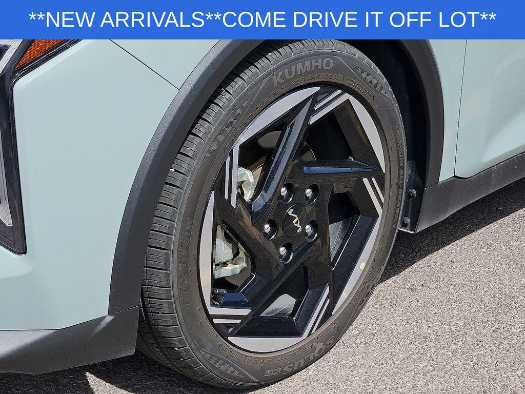 used 2025 Kia K4 car, priced at $24,347