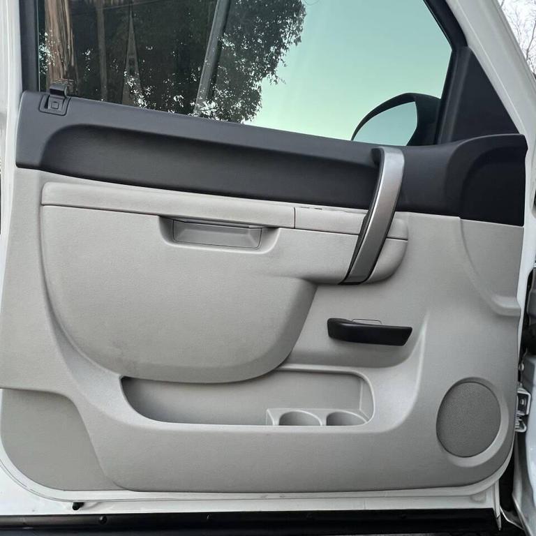 used 2011 Chevrolet Silverado 1500 car, priced at $12,995