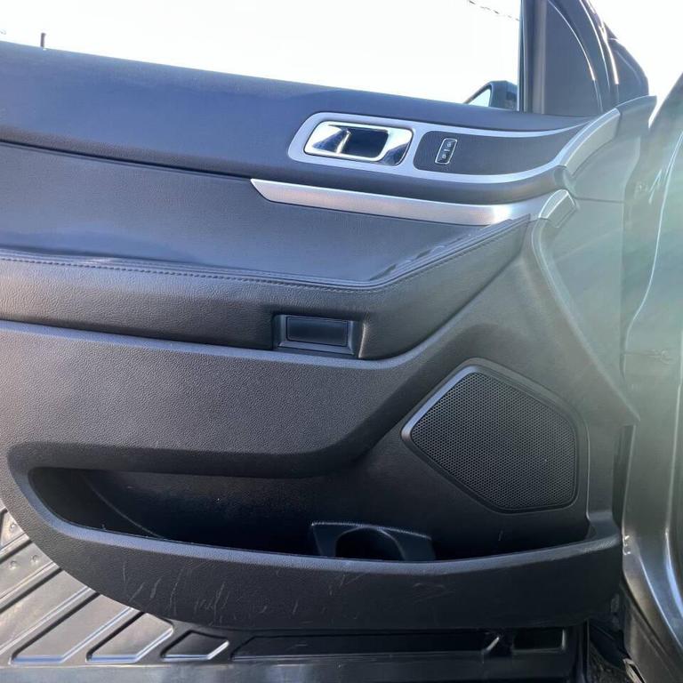 used 2015 Ford Explorer car, priced at $7,995