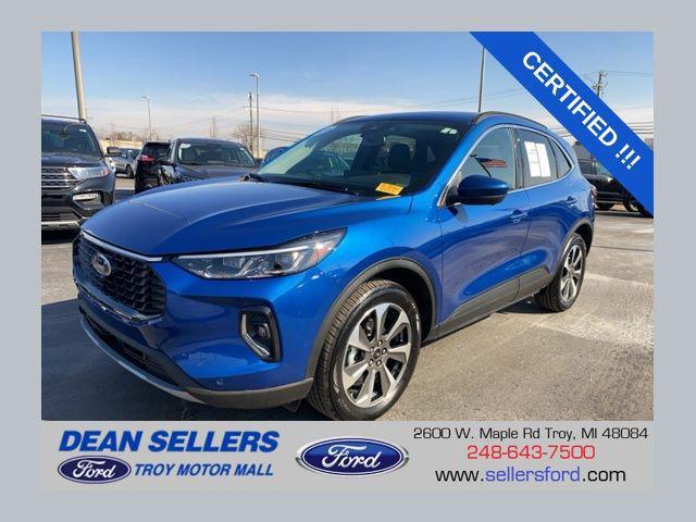used 2023 Ford Escape car, priced at $26,994