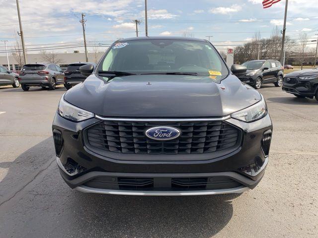 used 2023 Ford Escape car, priced at $19,468