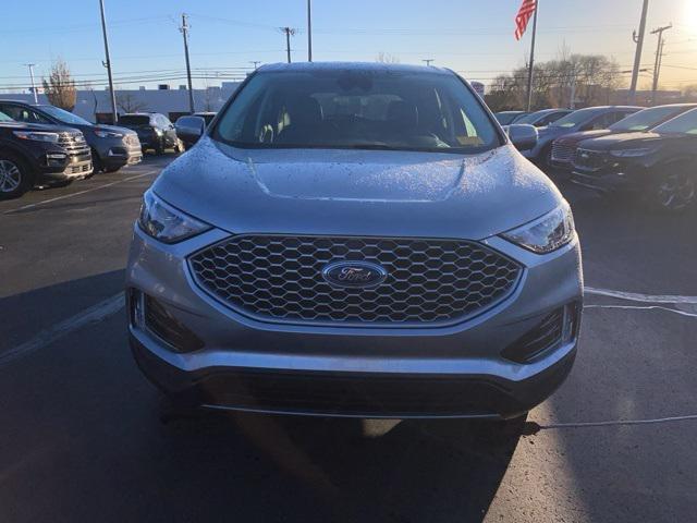 used 2024 Ford Edge car, priced at $29,454