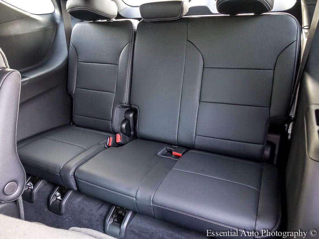 new 2026 Chevrolet Traverse car, priced at $43,995