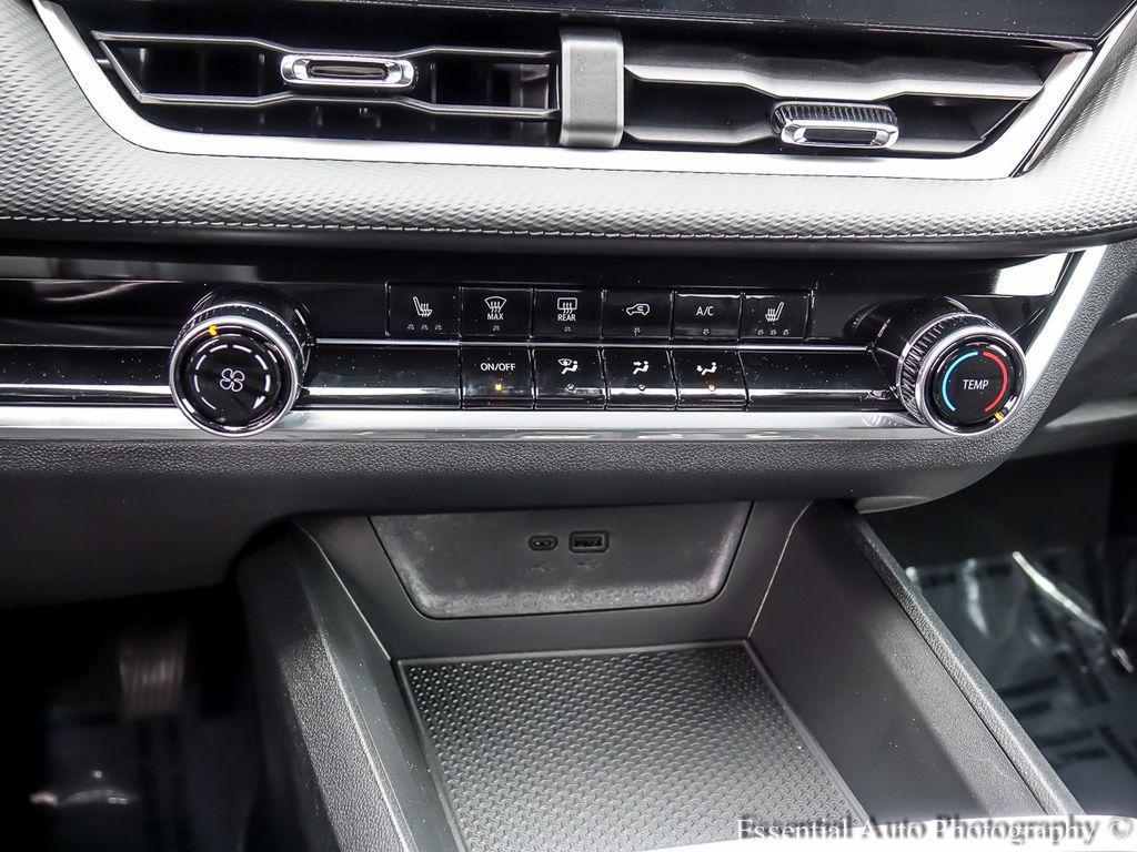 new 2026 Chevrolet Equinox car, priced at $27,495