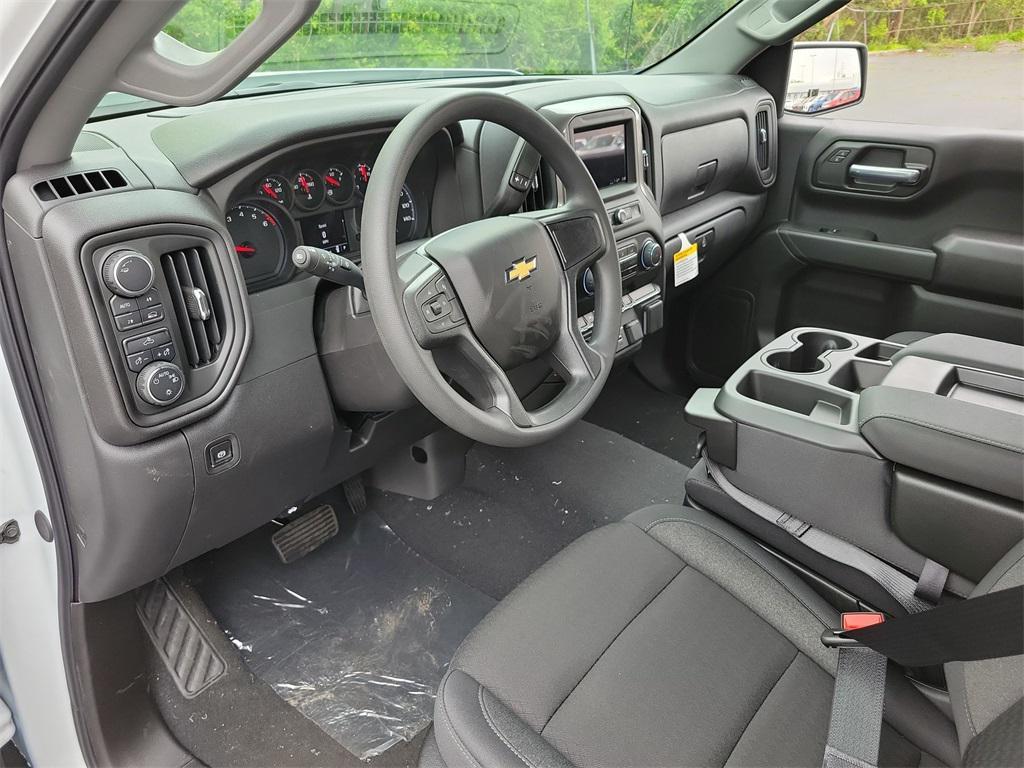 new 2025 Chevrolet Silverado 1500 car, priced at $39,995