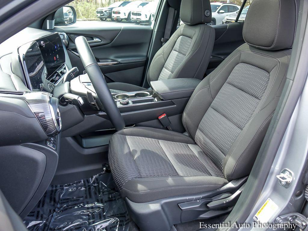 new 2026 Chevrolet Equinox car, priced at $29,495