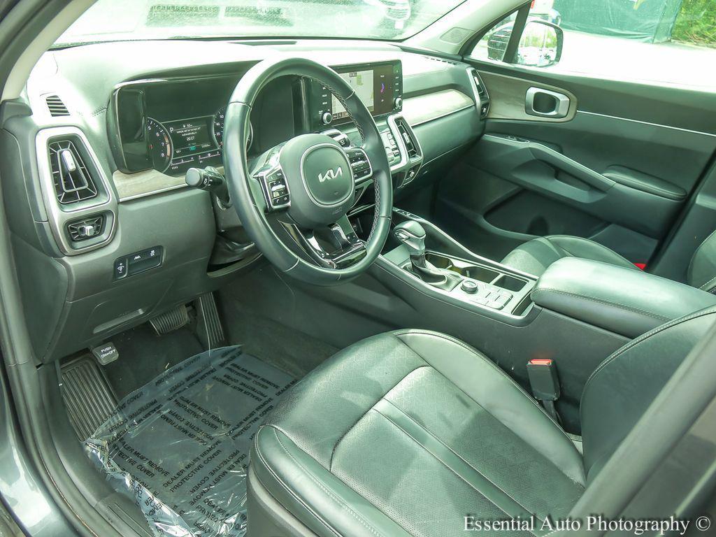 used 2023 Kia Sorento car, priced at $26,995