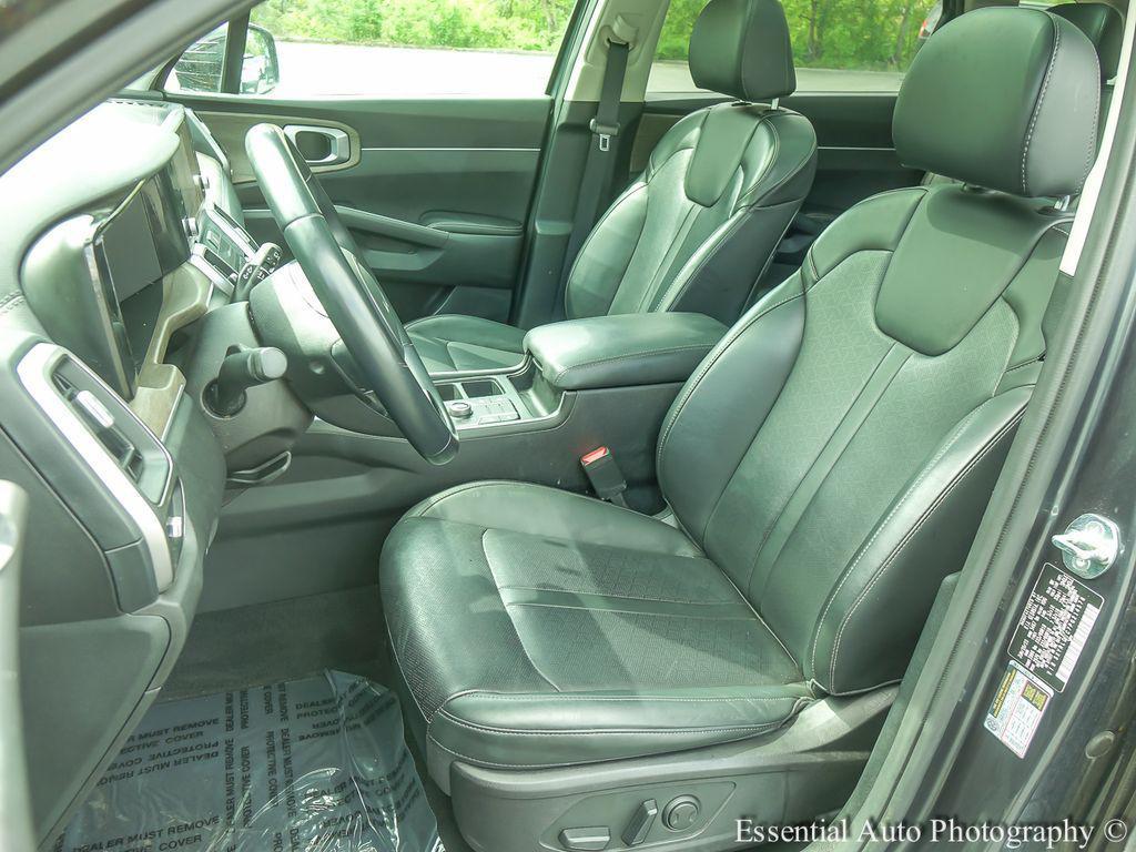 used 2023 Kia Sorento car, priced at $26,995
