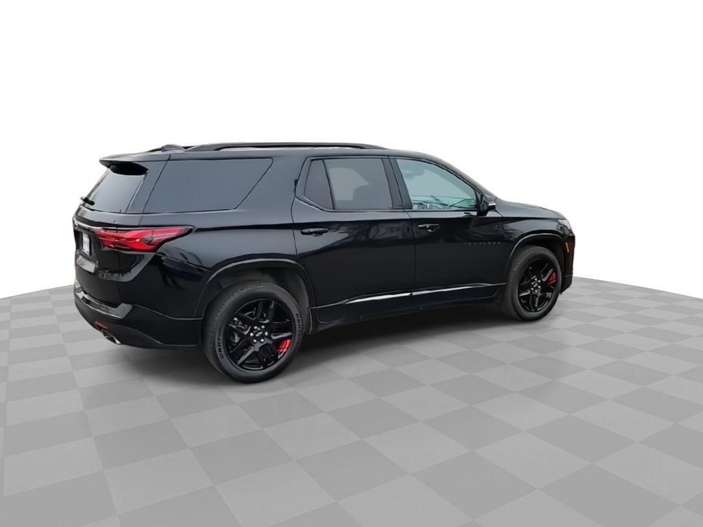 used 2023 Chevrolet Traverse car, priced at $34,995