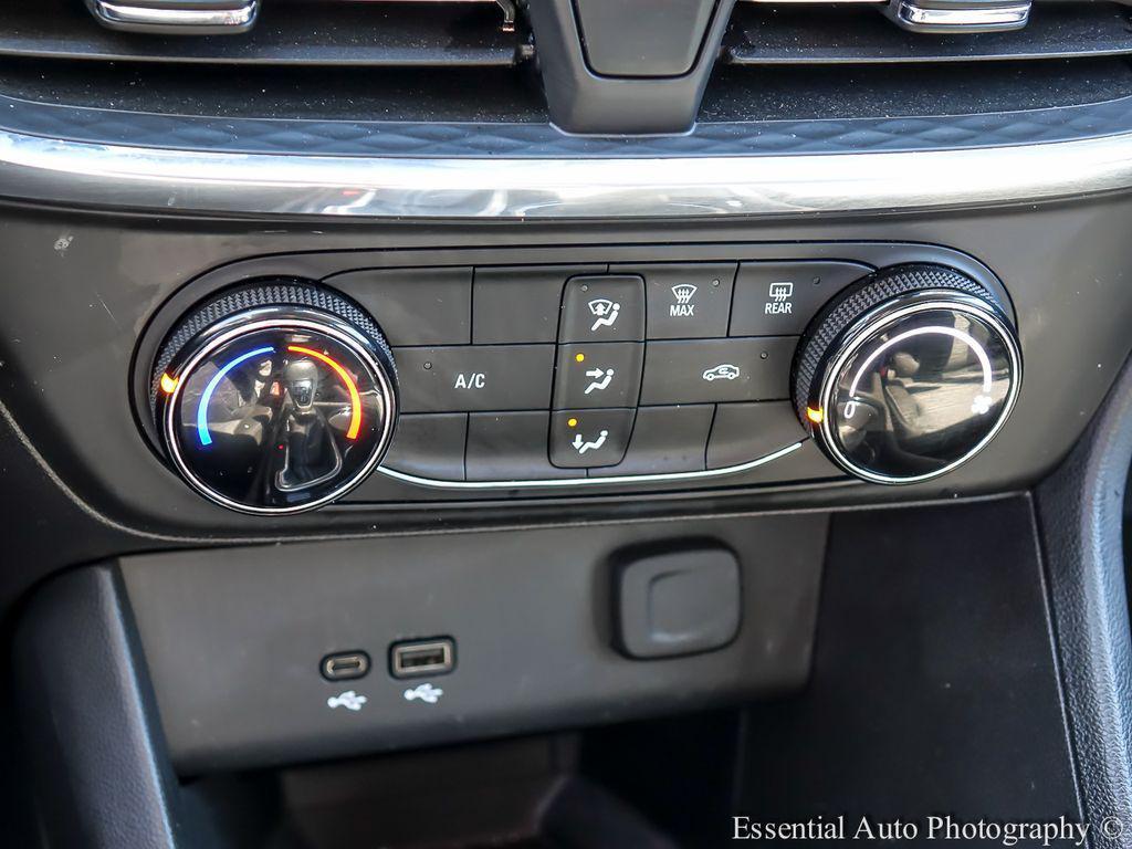 used 2025 Buick Encore GX car, priced at $22,995