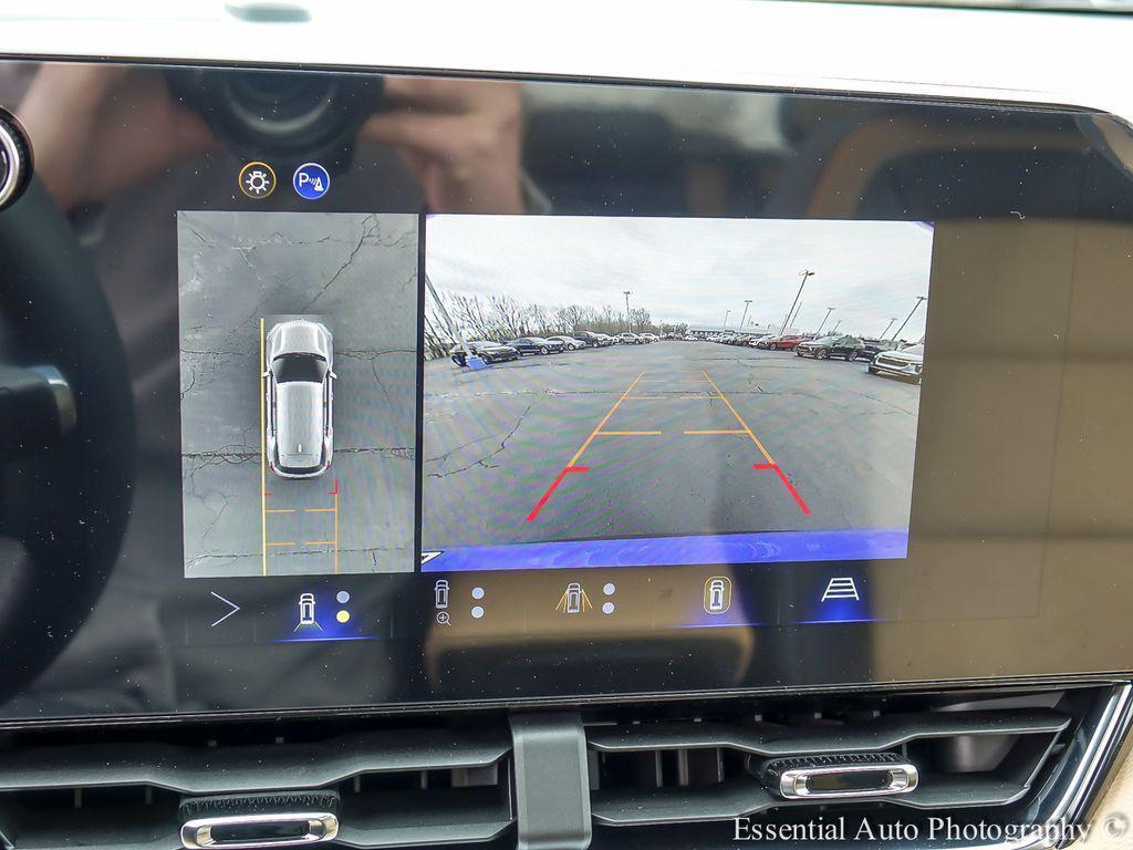 new 2026 Chevrolet Equinox car, priced at $35,495