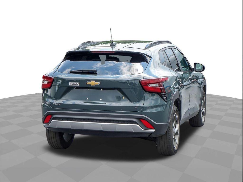 used 2025 Chevrolet Trax car, priced at $21,404
