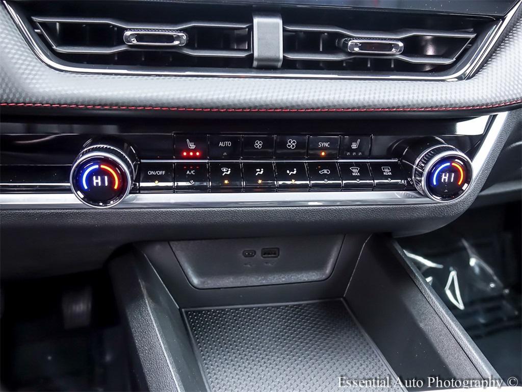 new 2026 Chevrolet Equinox car, priced at $33,495