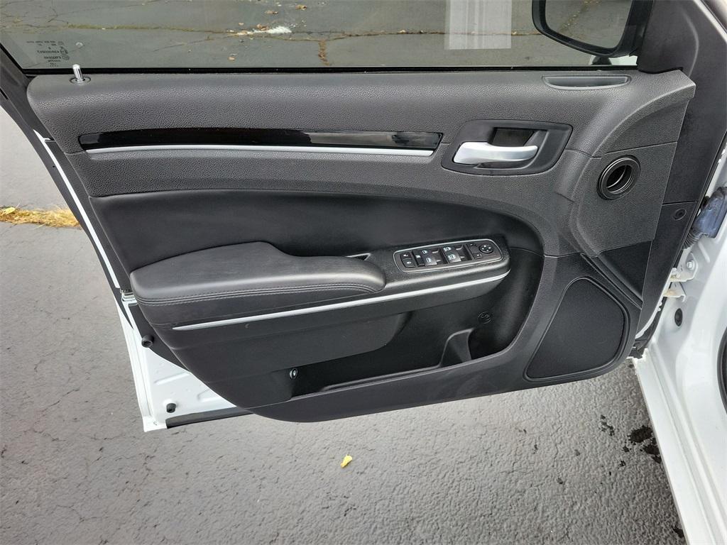 used 2023 Chrysler 300 car, priced at $25,495