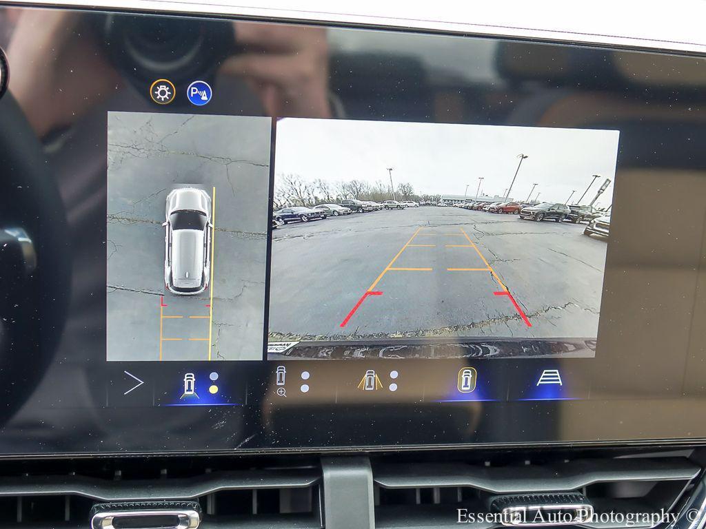 new 2026 Chevrolet Equinox car, priced at $37,495