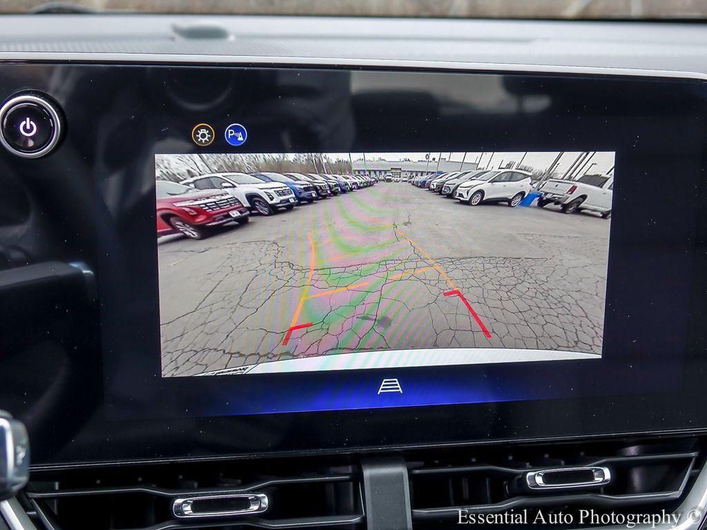 new 2026 Chevrolet Equinox car, priced at $27,995